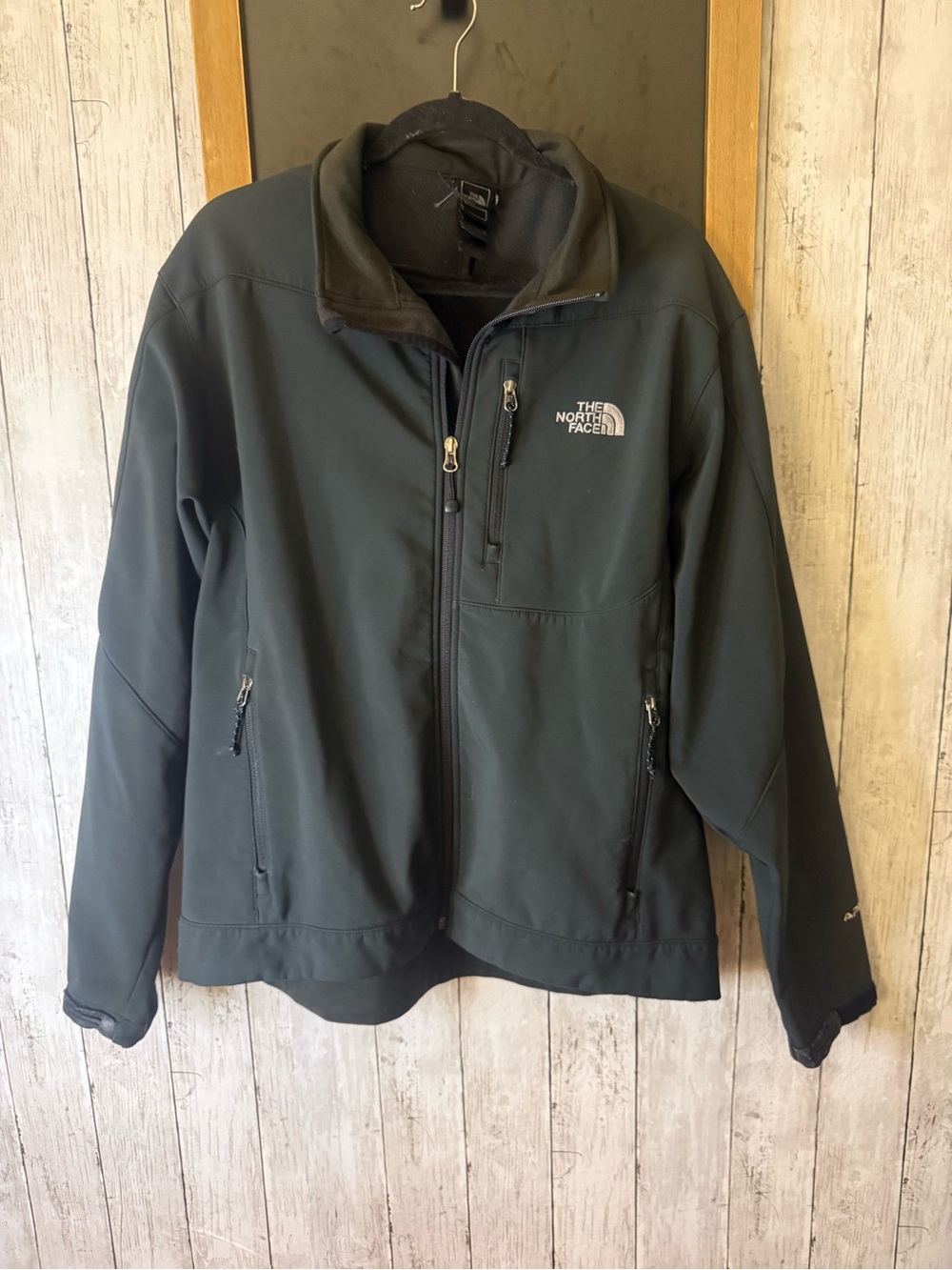 Mens Large The North Face NF Apex Bionic Windwall Softshell jacket black